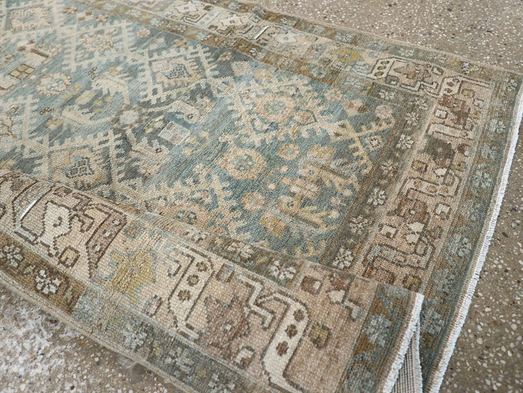 Vintage Persian Malayer Throw Rug, No.32806 - Galerie Shabab