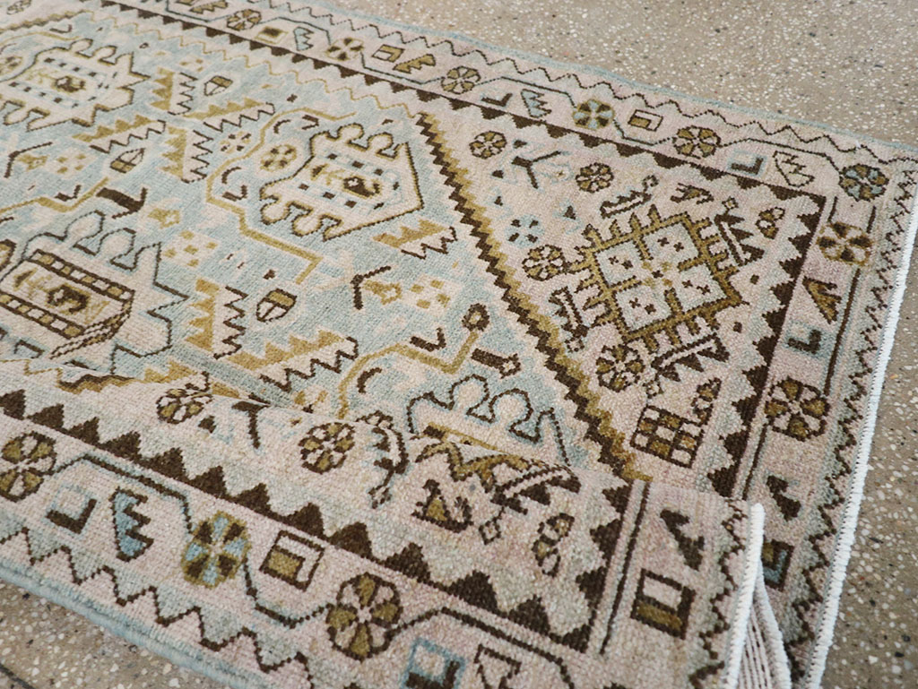 Vintage Persian Malayer Throw Rug, No.32807 - Galerie Shabab