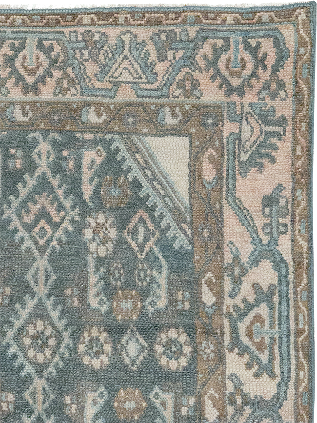Vintage Persian Malayer Throw Rug, No.32808 - Galerie Shabab
