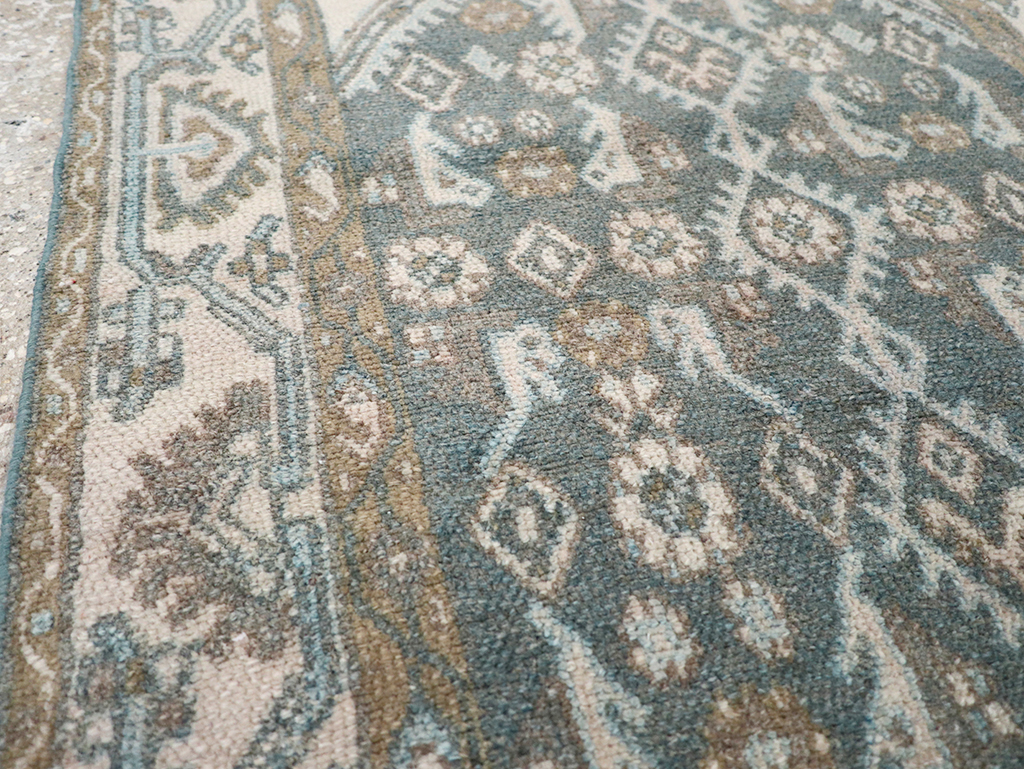 Vintage Persian Malayer Throw Rug, No.32808 - Galerie Shabab
