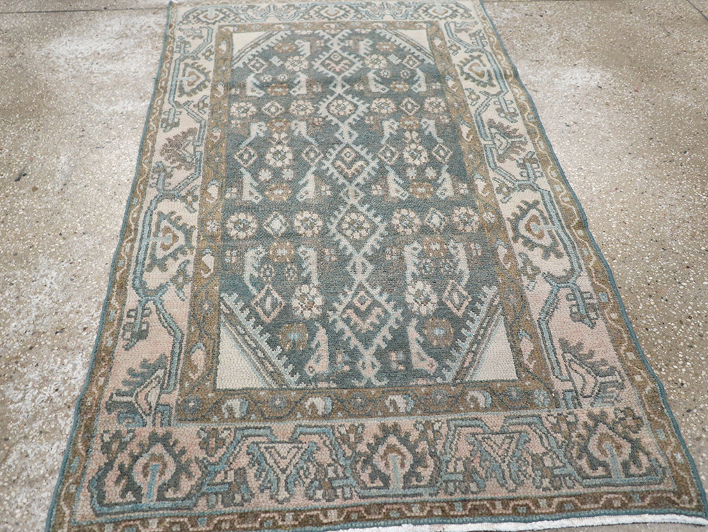 Vintage Persian Malayer Throw Rug, No.32808 - Galerie Shabab