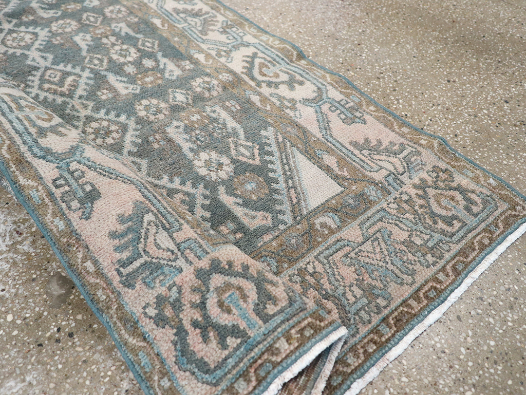 Vintage Persian Malayer Throw Rug, No.32808 - Galerie Shabab