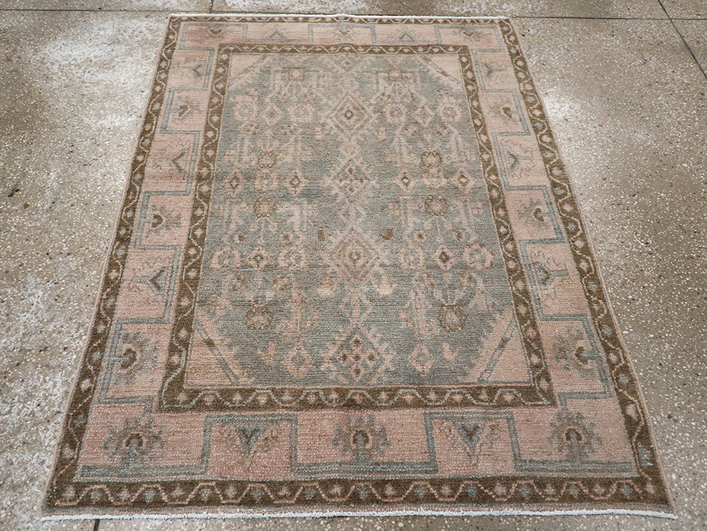 Vintage Persian Malayer Throw Rug, No.32811 - Galerie Shabab