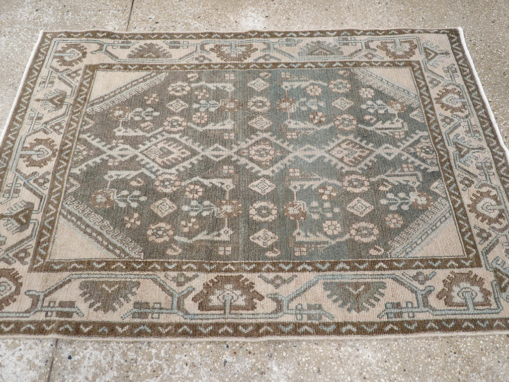 Vintage Persian Malayer Throw Rug, No.32812 - Galerie Shabab