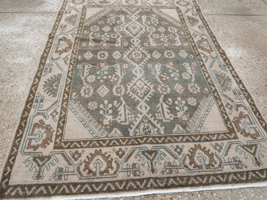 Vintage Persian Malayer Throw Rug, No.32812 - Galerie Shabab
