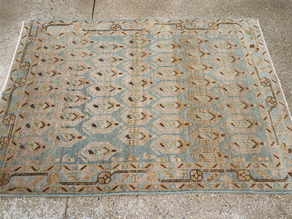 Vintage Persian Malayer Throw Rug, No.32814 - Galerie Shabab