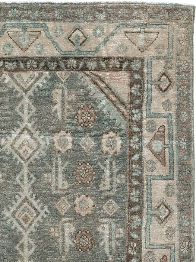 Vintage Persian Malayer Throw Rug, No.32819 - Galerie Shabab