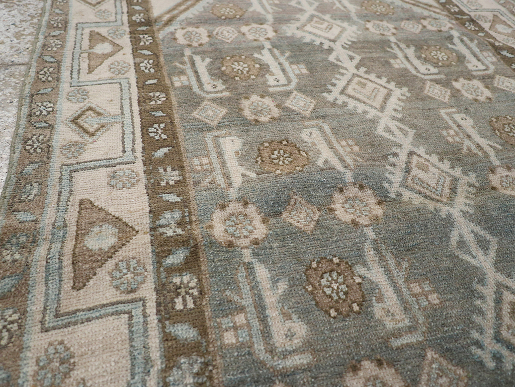 Vintage Persian Malayer Throw Rug, No.32819 - Galerie Shabab