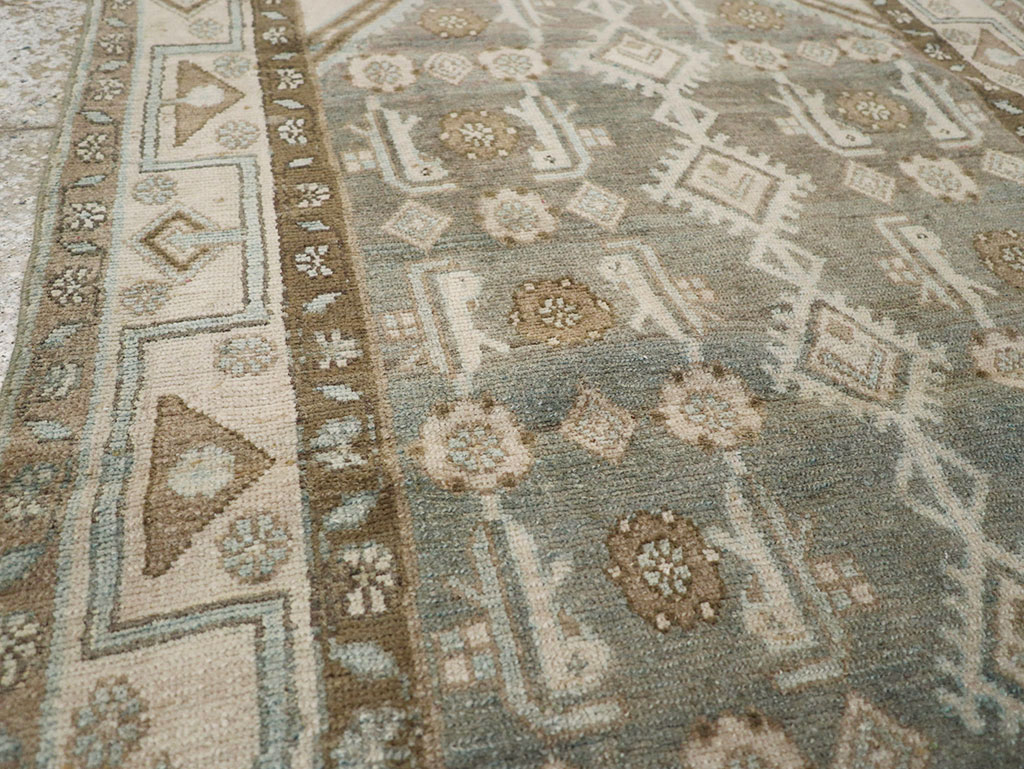 Vintage Persian Malayer Throw Rug, No.32819 - Galerie Shabab