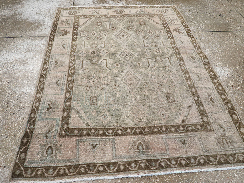 Vintage Persian Malayer Throw Rug, No.32820 - Galerie Shabab