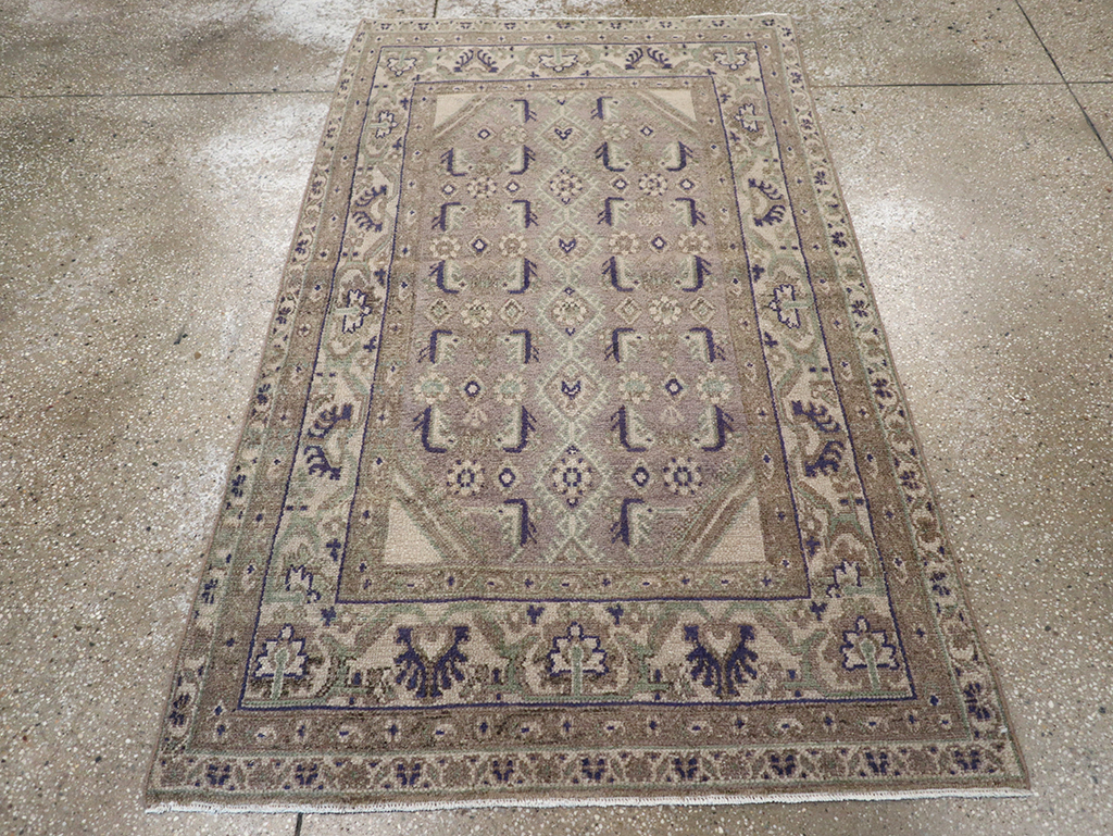 Vintage Persian Malayer Throw Rug, No.32824 - Galerie Shabab