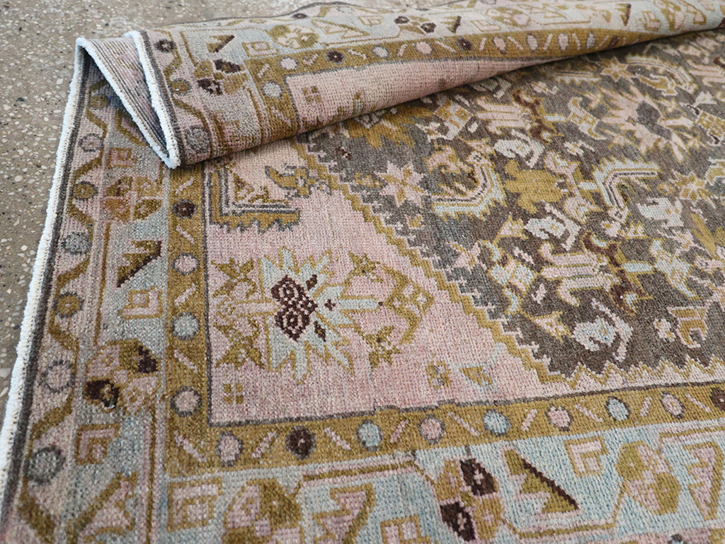 Vintage Persian Malayer Throw Rug, No.32825 - Galerie Shabab