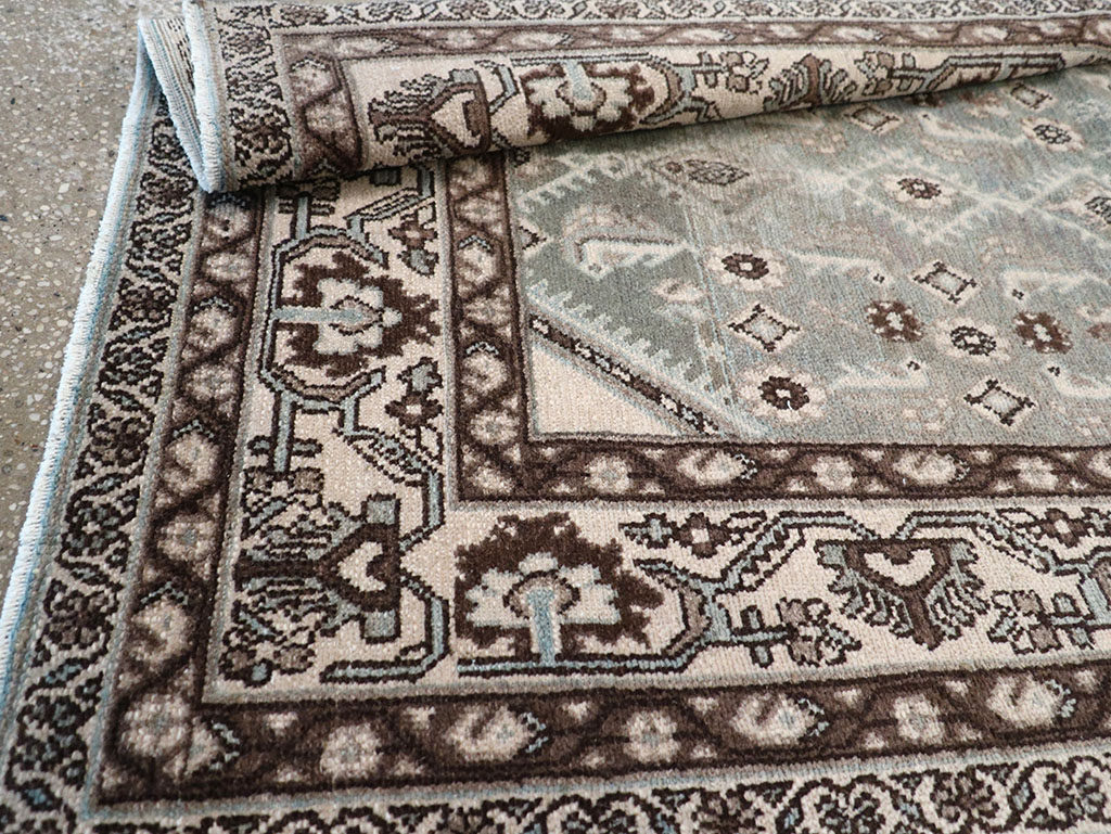Vintage Persian Malayer Throw Rug, No.32827 - Galerie Shabab