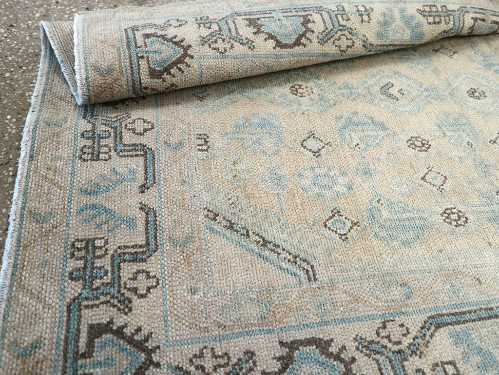 Vintage Persian Malayer Throw Rug, No.32828 - Galerie Shabab