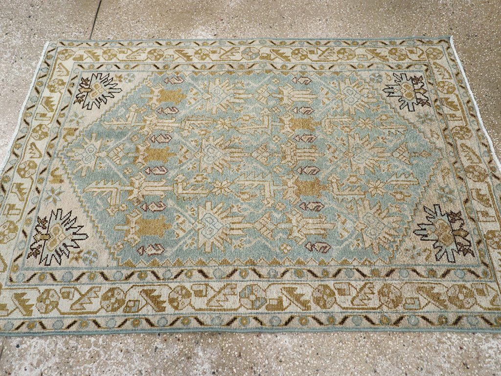 Vintage Persian Malayer Throw Rug, No.32830 - Galerie Shabab