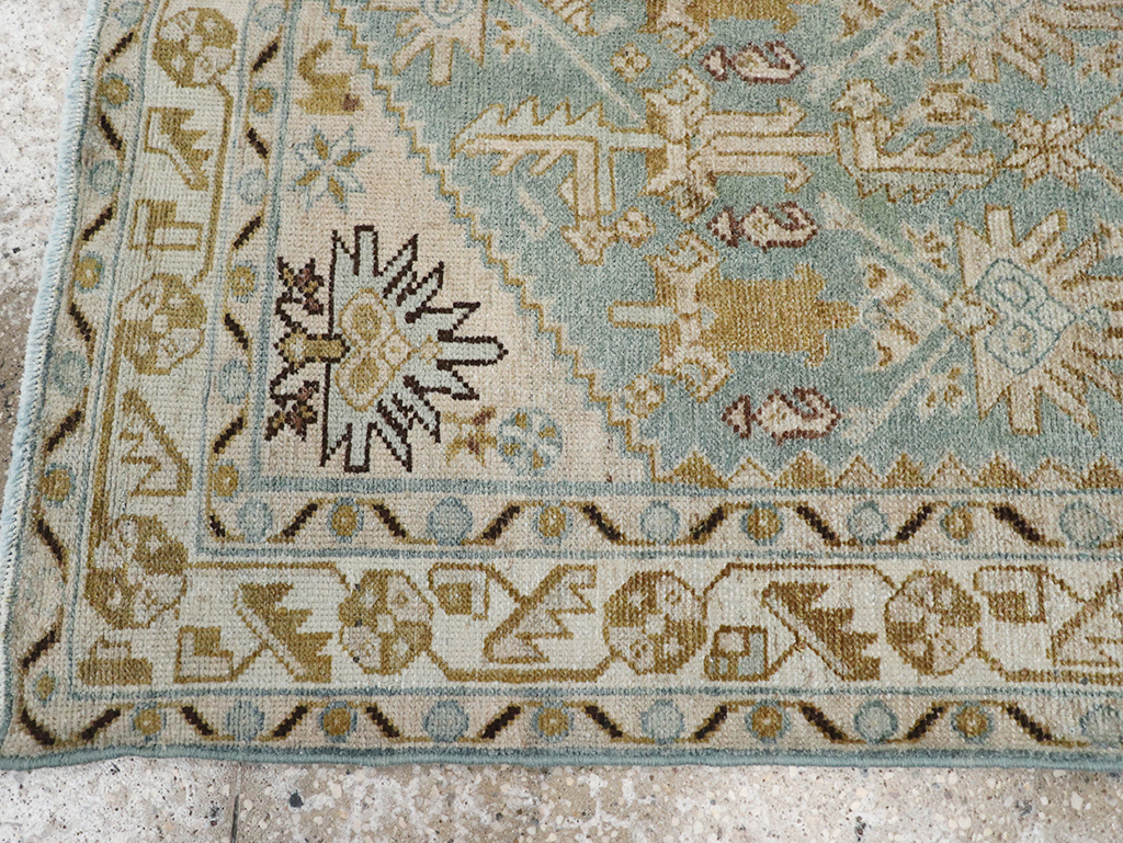 Vintage Persian Malayer Throw Rug, No.32830 - Galerie Shabab