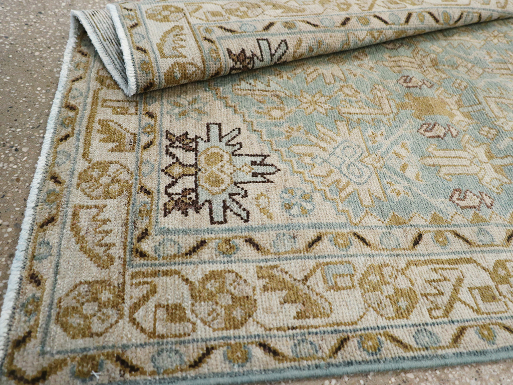 Vintage Persian Malayer Throw Rug, No.32830 - Galerie Shabab