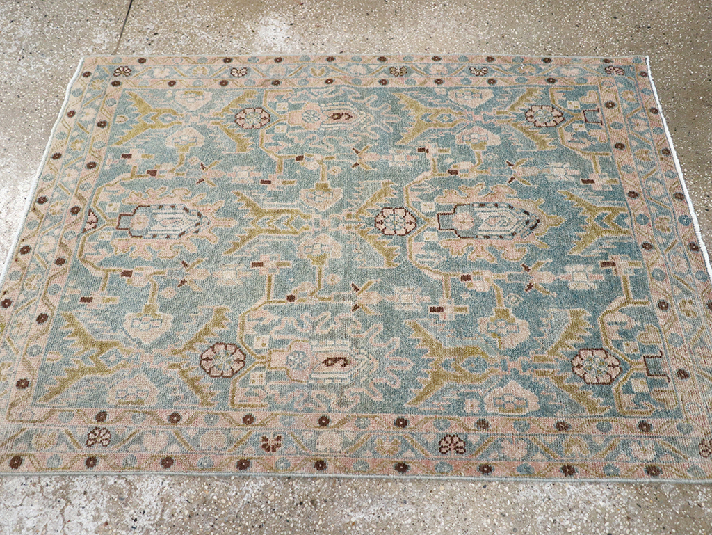 Vintage Persian Malayer Throw Rug, No.32831 - Galerie Shabab