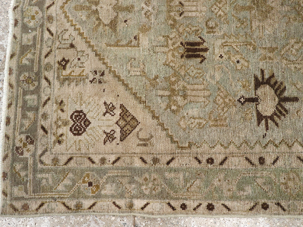 Vintage Persian Malayer Throw Rug, No.32832 - Galerie Shabab