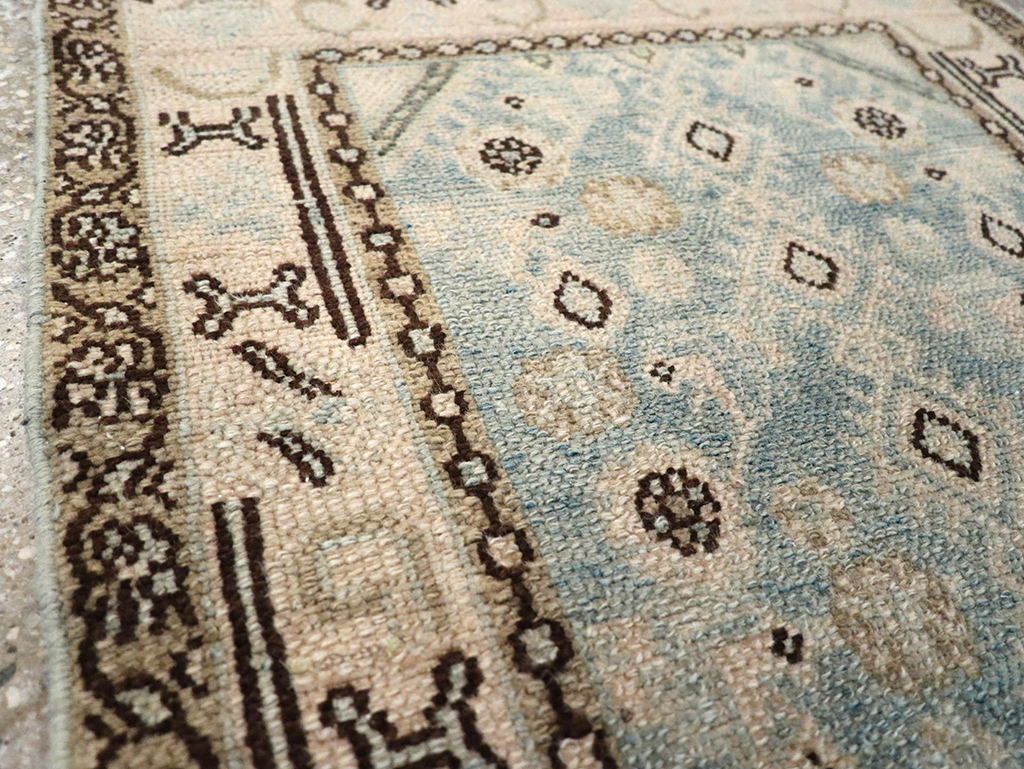 Vintage Persian Malayer Throw Rug, No.32834 - Galerie Shabab