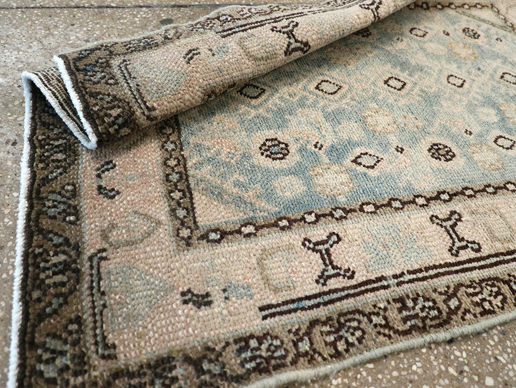 Vintage Persian Malayer Throw Rug, No.32834 - Galerie Shabab