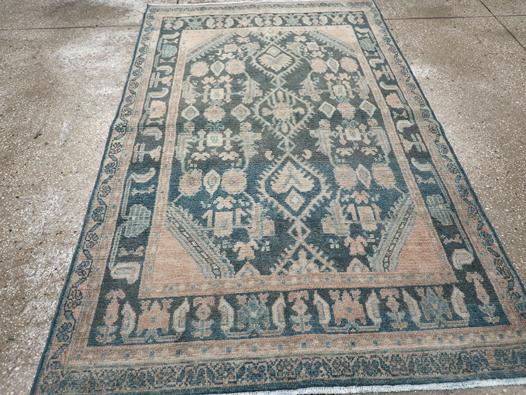 Vintage Persian Malayer Throw Rug, No.32835 - Galerie Shabab