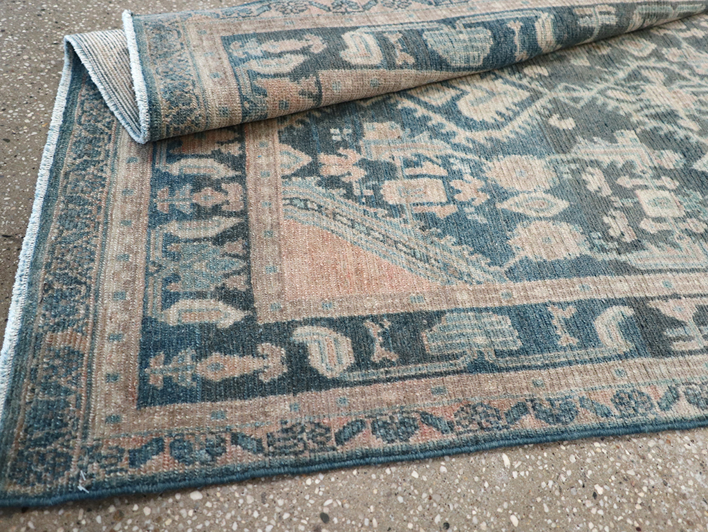 Vintage Persian Malayer Throw Rug, No.32835 - Galerie Shabab