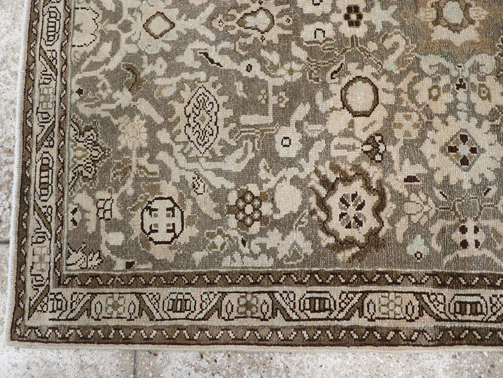 Vintage Persian Malayer Throw Rug, No.32838 - Galerie Shabab