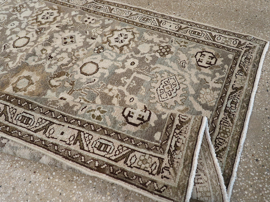Vintage Persian Malayer Throw Rug, No.32838 - Galerie Shabab