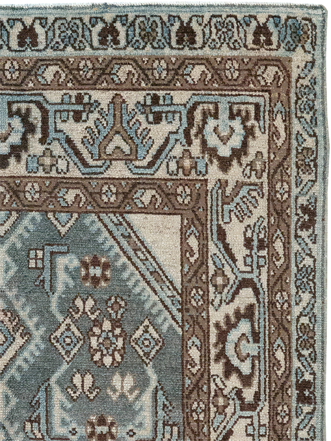 Vintage Persian Malayer Throw Rug, No.32839 - Galerie Shabab