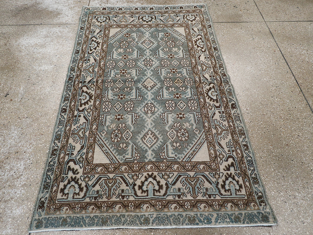 Vintage Persian Malayer Throw Rug, No.32839 - Galerie Shabab