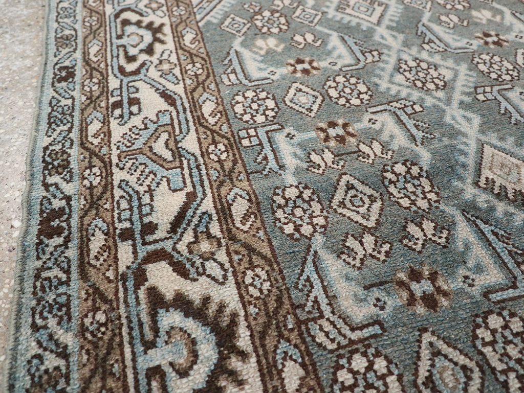 Vintage Persian Malayer Throw Rug, No.32839 - Galerie Shabab