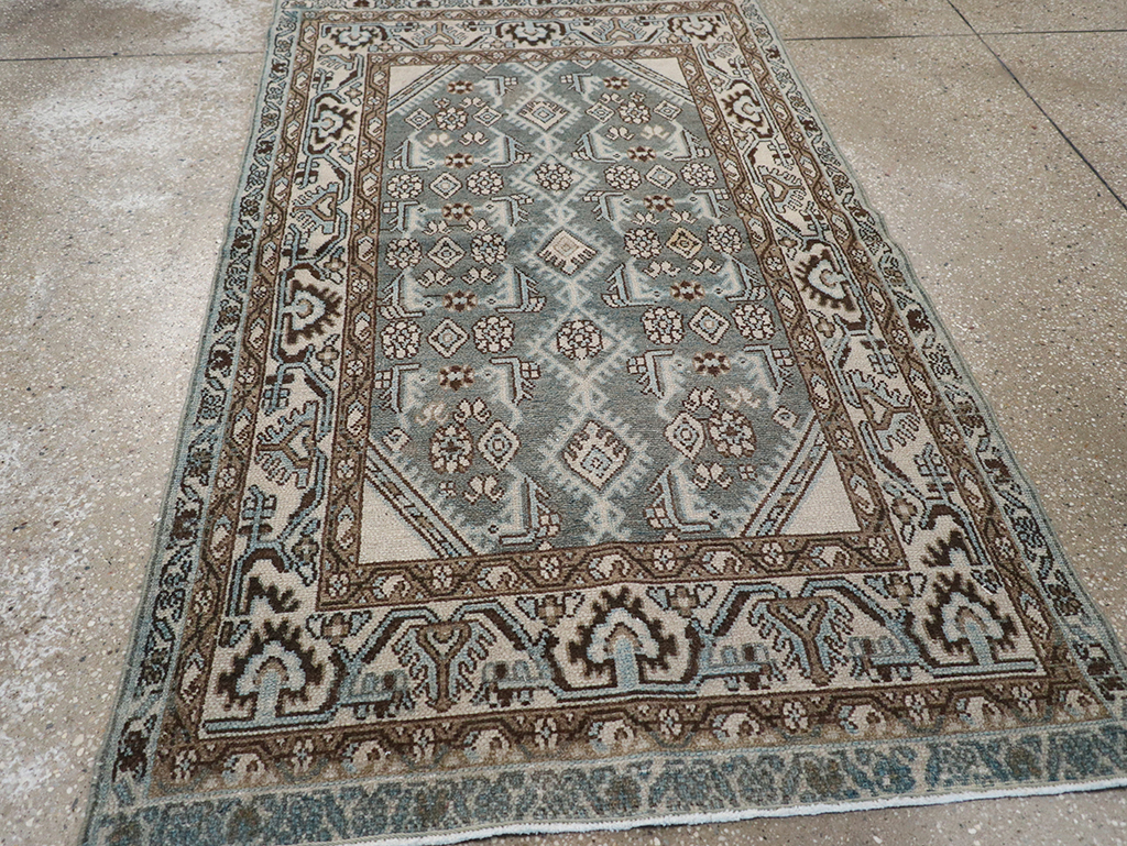 Vintage Persian Malayer Throw Rug, No.32839 - Galerie Shabab