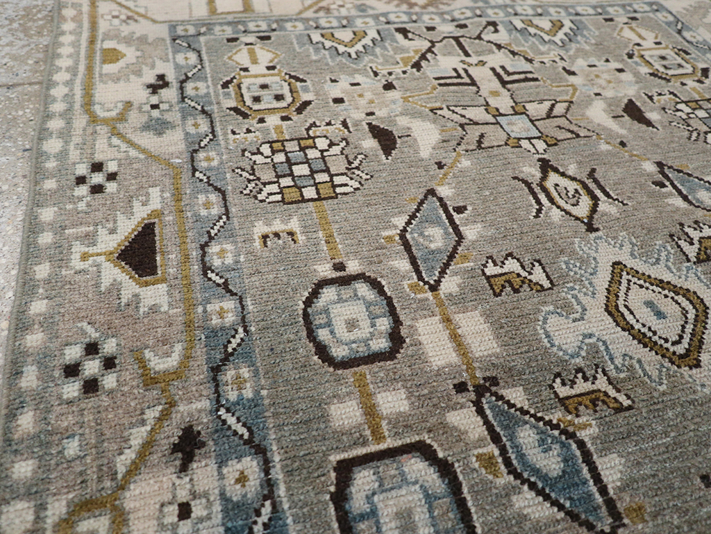 Vintage Persian Malayer Throw Rug, No.32841 - Galerie Shabab