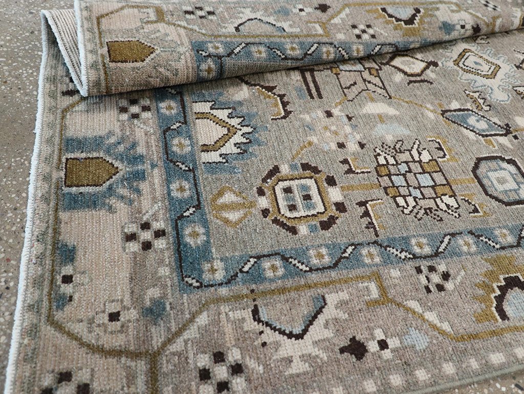 Vintage Persian Malayer Throw Rug, No.32841 - Galerie Shabab