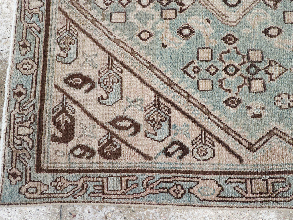 Vintage Persian Malayer Throw Rug, No.32842 - Galerie Shabab