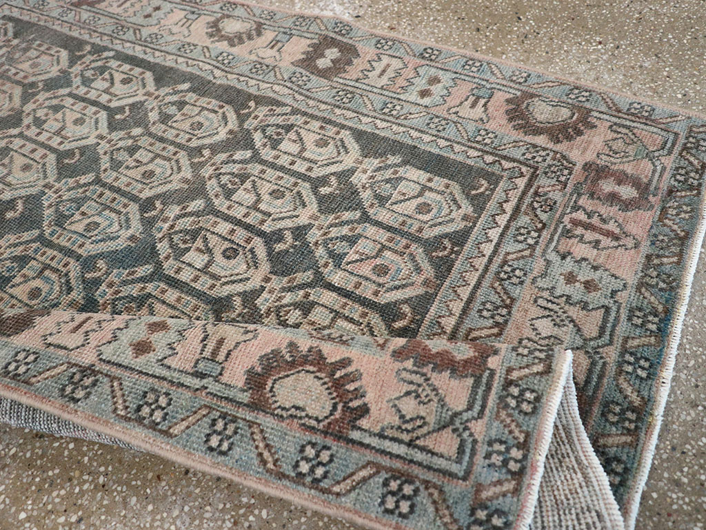 Vintage Persian Malayer Throw Rug, No.32843 - Galerie Shabab