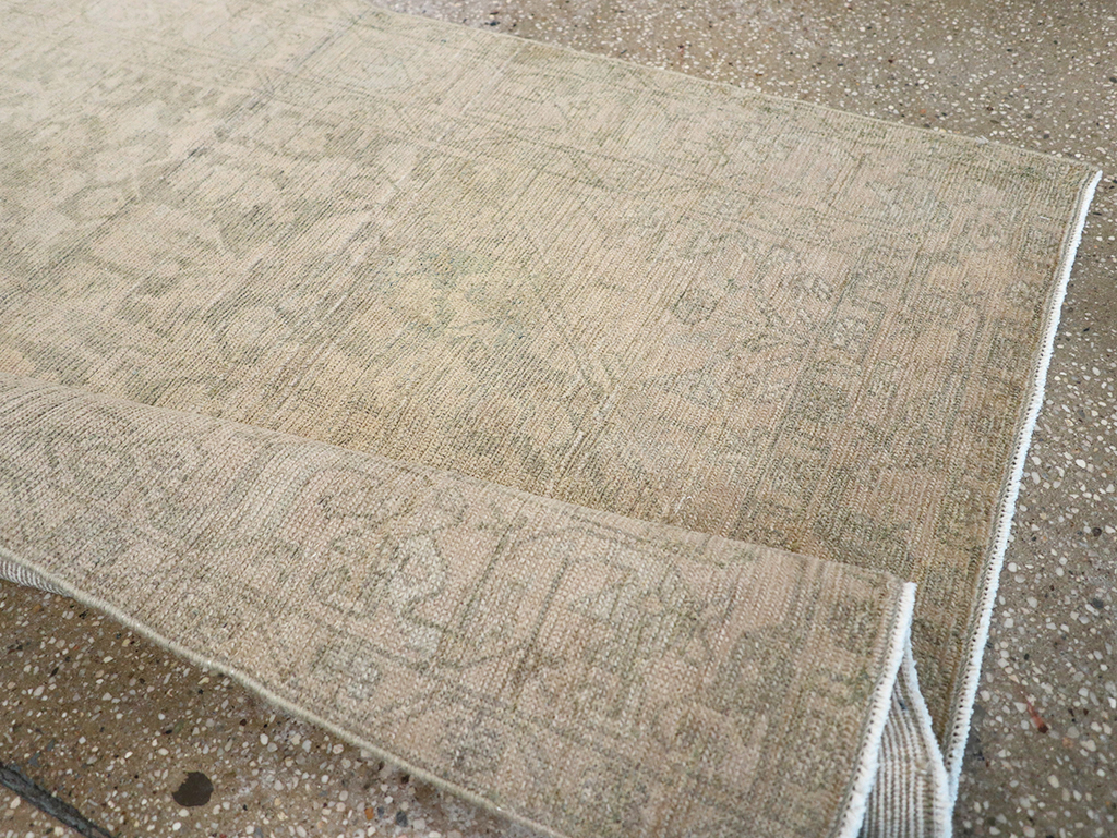 Vintage Persian Malayer Throw Rug, No.32846 - Galerie Shabab