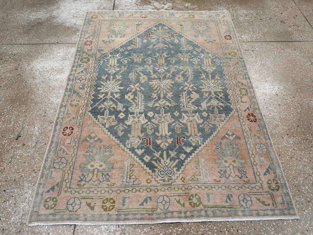 Vintage Persian Malayer Throw Rug, No.32847 - Galerie Shabab