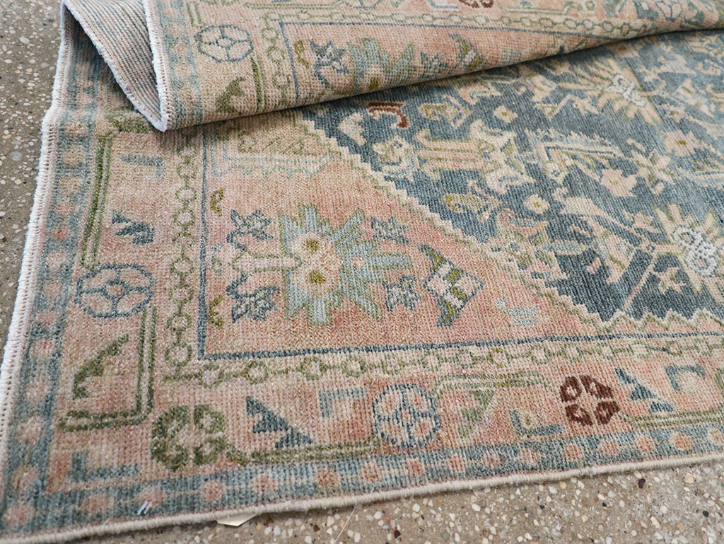 Vintage Persian Malayer Throw Rug, No.32847 - Galerie Shabab