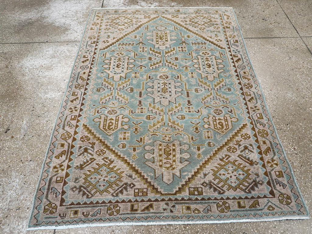 Vintage Persian Malayer Throw Rug, No.32849 - Galerie Shabab