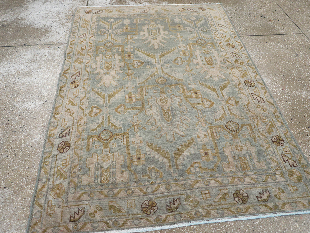 Vintage Persian Malayer Throw Rug, No.32851 - Galerie Shabab