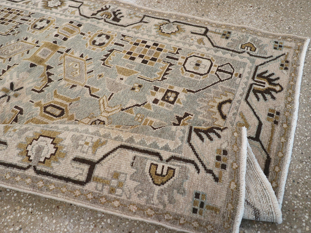 Vintage Persian Malayer Throw Rug, No.32852 - Galerie Shabab