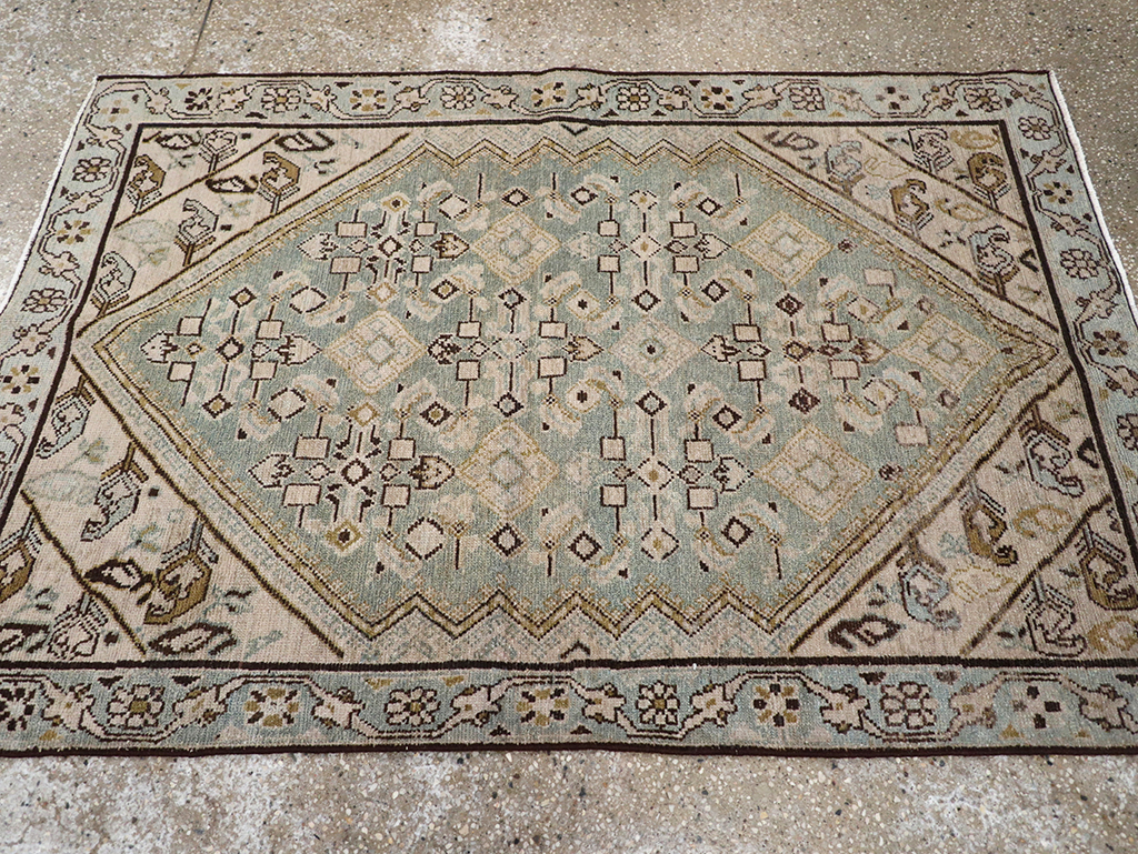 Vintage Persian Malayer Throw Rug, No.32853 - Galerie Shabab