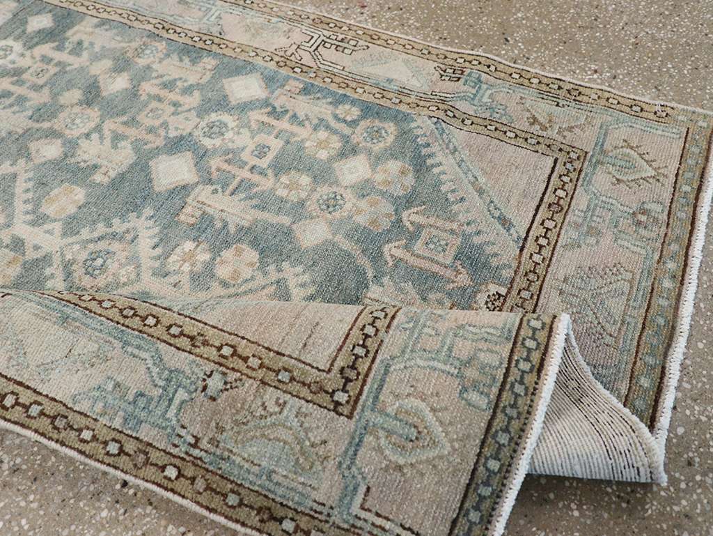 Vintage Persian Malayer Throw Rug, No.32856 - Galerie Shabab