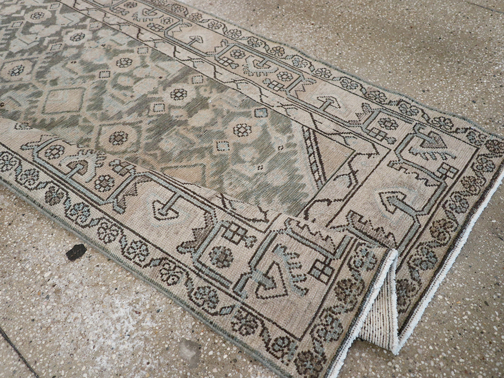 Vintage Persian Malayer Runner, No.32862 - Galerie Shabab