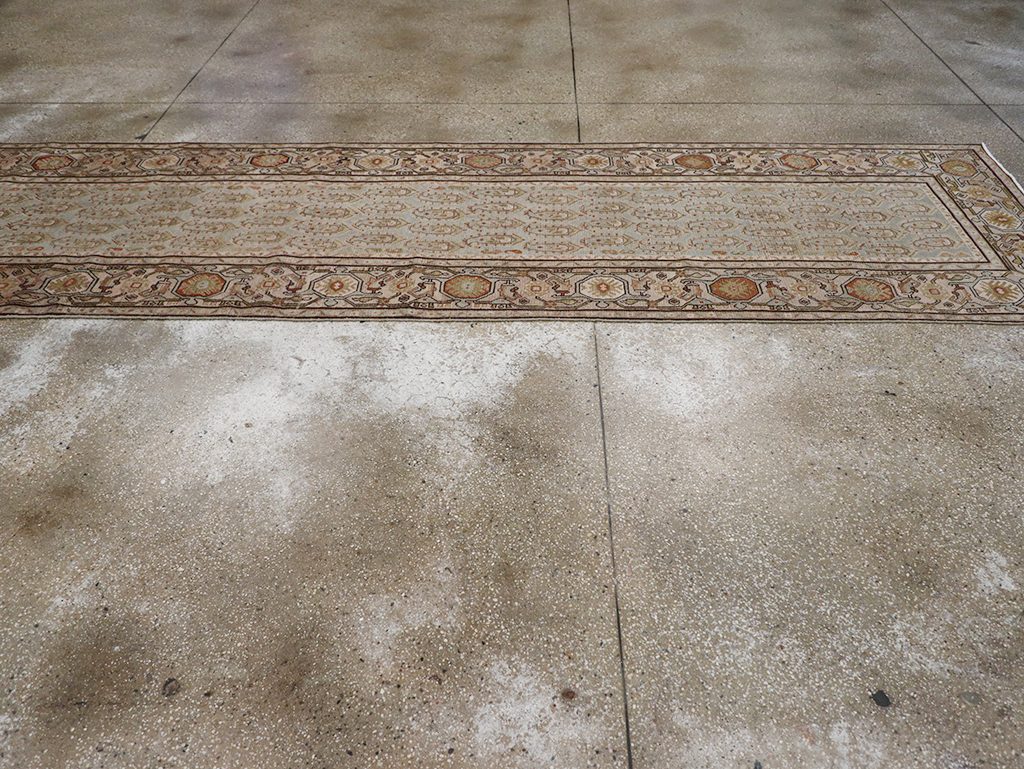 Vintage Persian Malayer Long Runner, No.32865 - Galerie Shabab