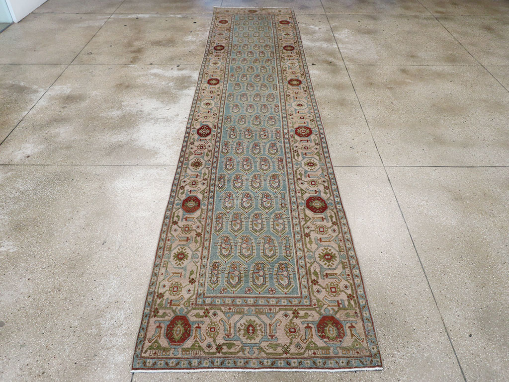 Vintage Persian Malayer Long Runner, No.32867 - Galerie Shabab