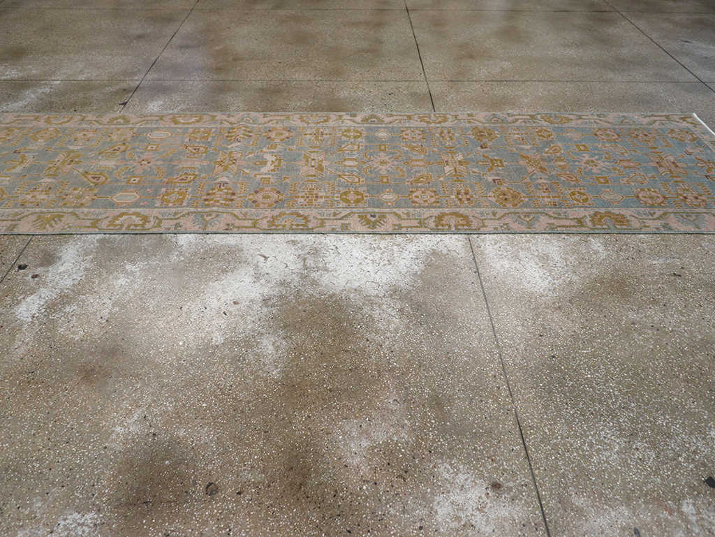 Vintage Persian Malayer Long Runner, No.32868 - Galerie Shabab