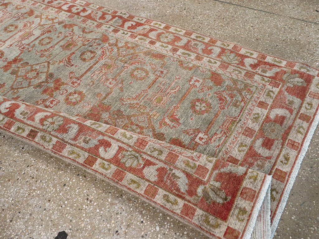 Antique Persian Malayer Runner, No.32869 - Galerie Shabab